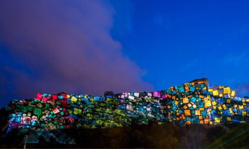 Projections monumentales : 'La distillerie d'images', par Le Kolektif Alambik